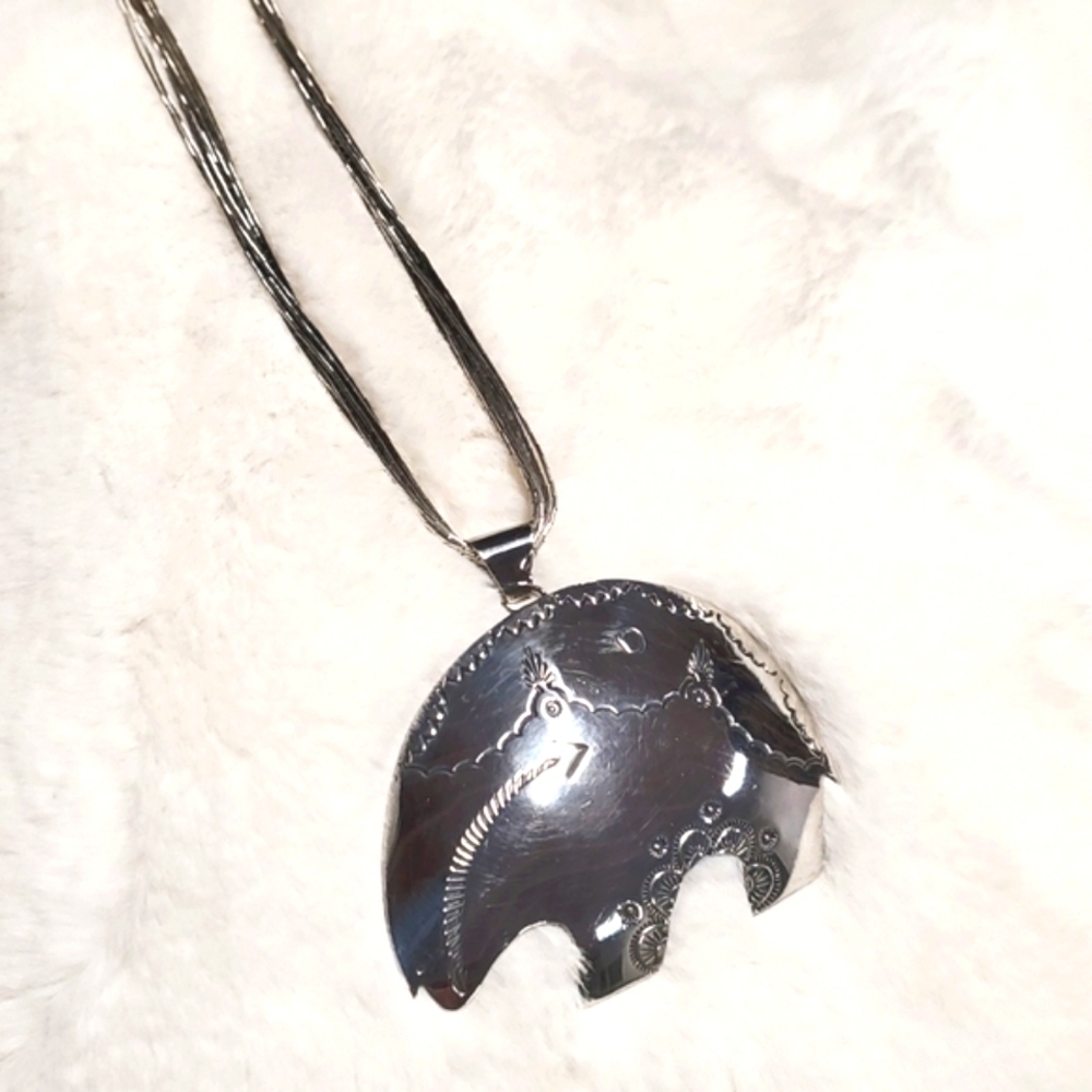 RB STERLING SILVER  MULTISTRAND NECKLACE  BEAR PENDANT STAMPED SIGNED Tribal
